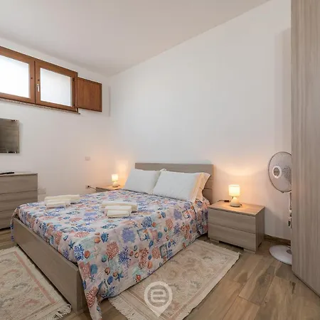 Mary's House - Wifi & Private Parking Holiday home *